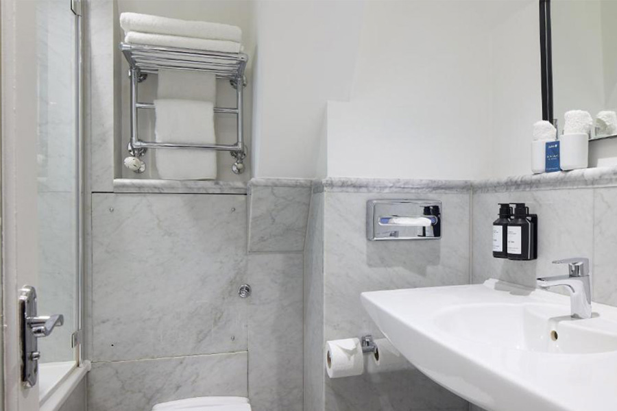 EULAR 2026 欧州リウマチ学会議 宿泊ホテルイメージ