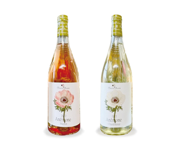 <span class="wine_name">日本セット</span><br><span class="wine_kinds">[アネモネ メルロ、アネモネ シャルドネ]</span>